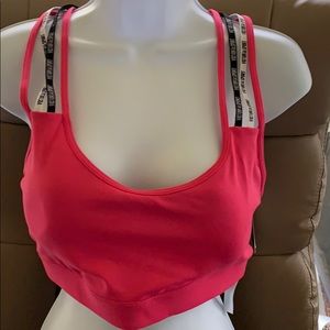VS | NWT | Strappy Sports Bra